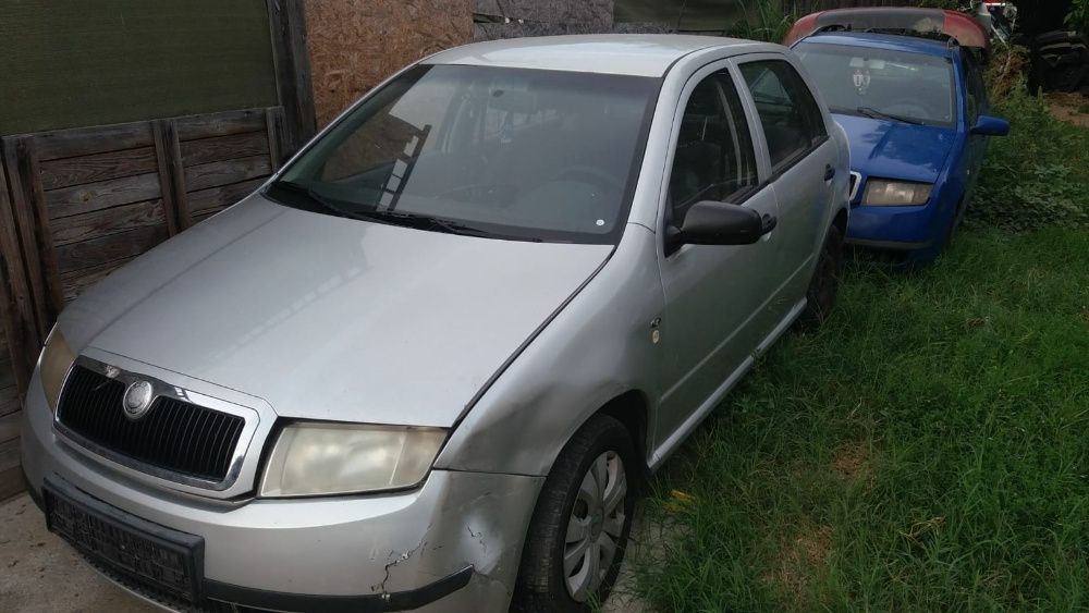 Usa skoda fabia usi skoda fabia usa galbena fabia