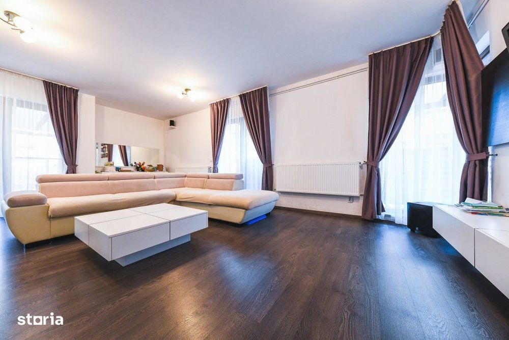 Casa individuala cu 5 camere, 4 dormitoare, 236 mp, dressing,