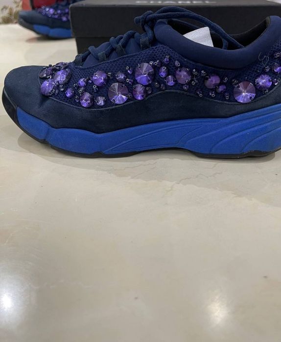 женская обувь бренда Flower