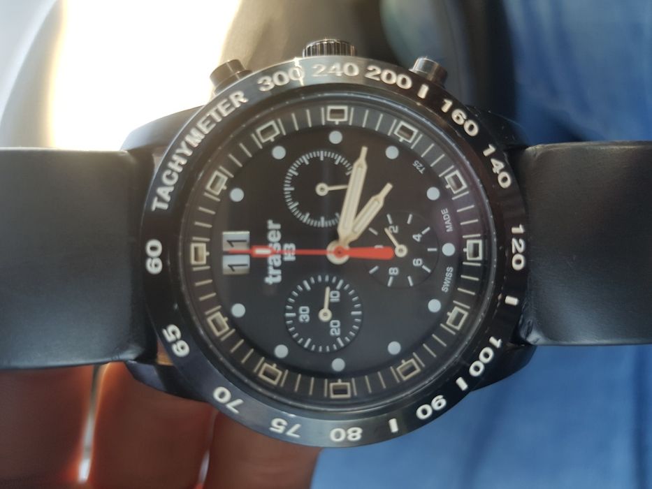 Traser h3 cronograph big date ediție limitata