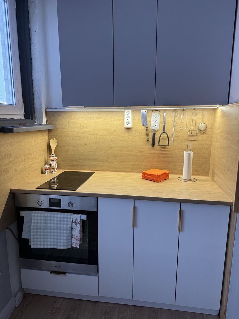 Дава се под наем Тристаен апартамент в София, Център - 86 кв.м за 663 € - Снимка #10