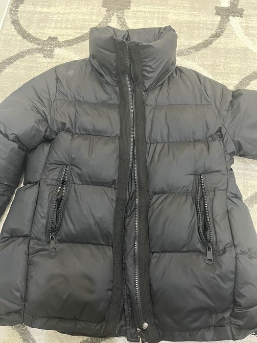 Продам женскую куртку