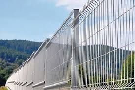 Vand garduri si porti