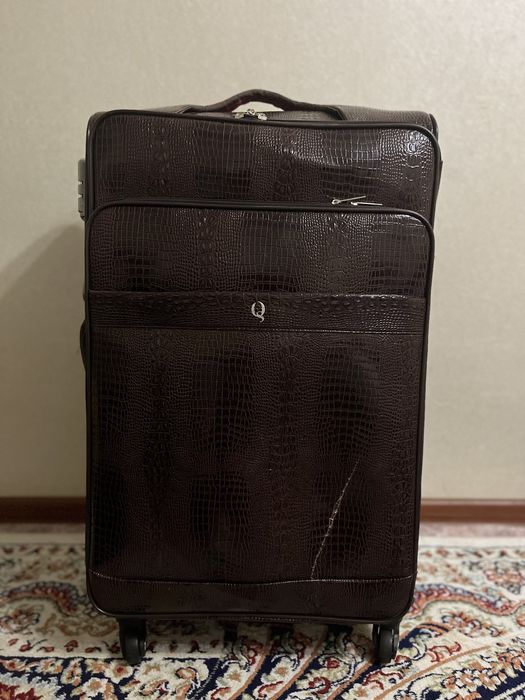 Чемодан, размер L