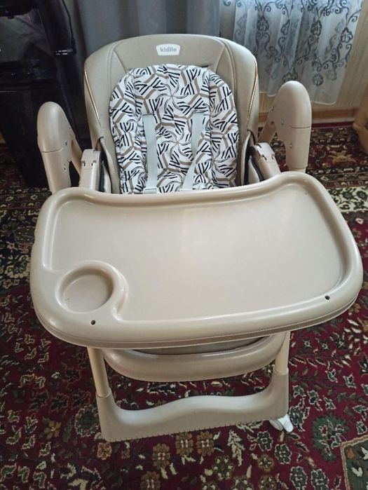 Елктроный калибелка и стулчик