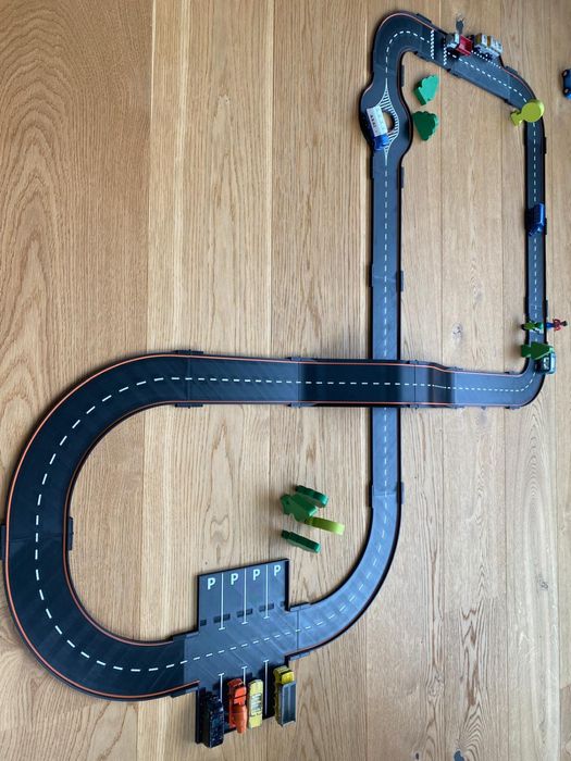 Комплект пътища за Hot Wheels, Matchbox, Brio, Ikea и релси