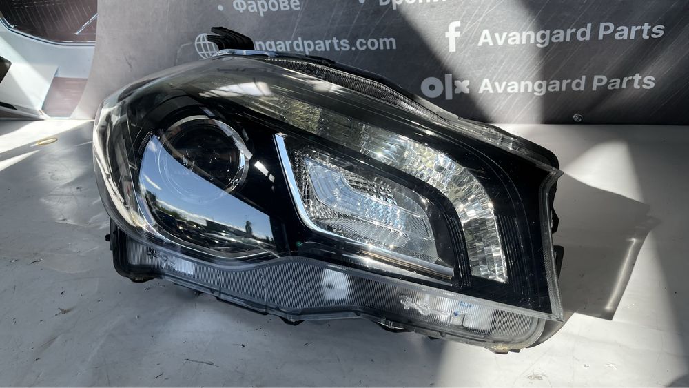 2 броя десен и 2 броя ляв фар Suzuki SX4 S-Cross 2013-2021