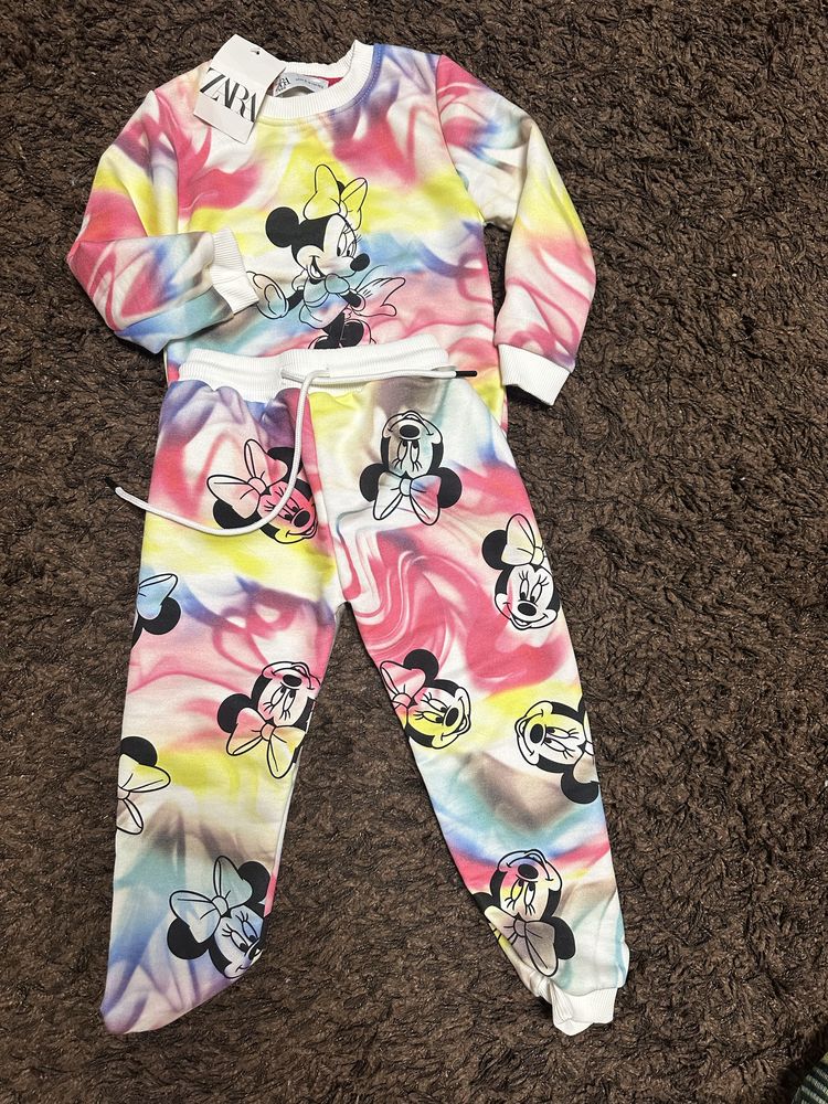 Анцуг Minnie Mouse Zara kids 122 см 5-6г