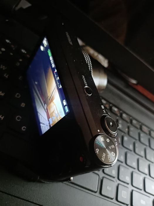 Продам фотоаппарат Samsung wb 150f
