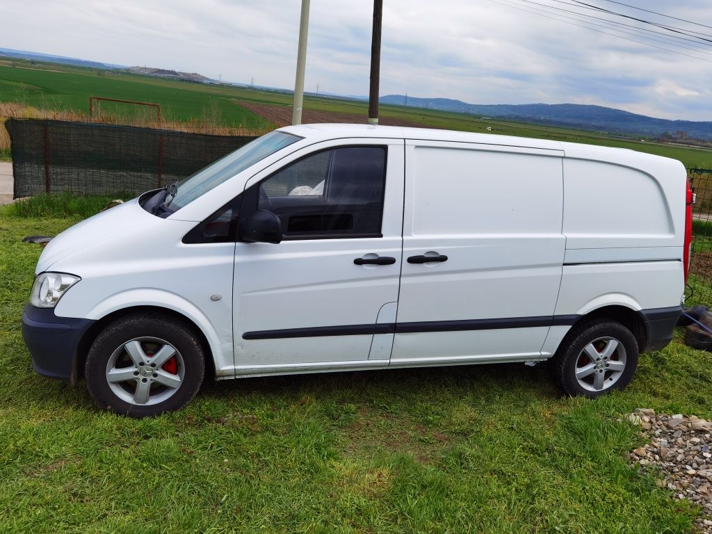 Dezmembrez Mercedes Vito/Viano w639 facelift euro5