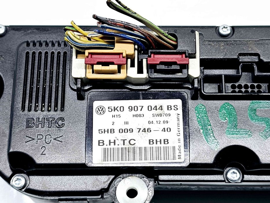 Panou comanda clima Volkswagen Passat B6 Variant (3C5) [Fabr 2005-20