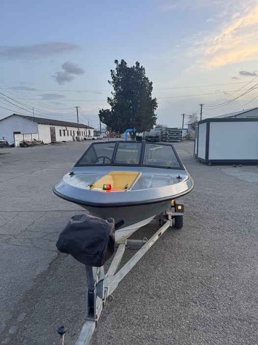 Vand Barca imatriculata capitania Mamaia