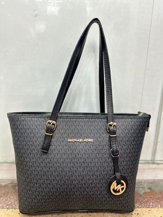 Genți damă diferite modele