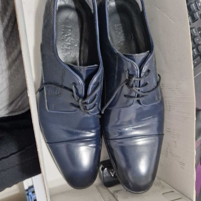 Costum cu guler rusesc, pentru ceremonii, super elegant si pantofi