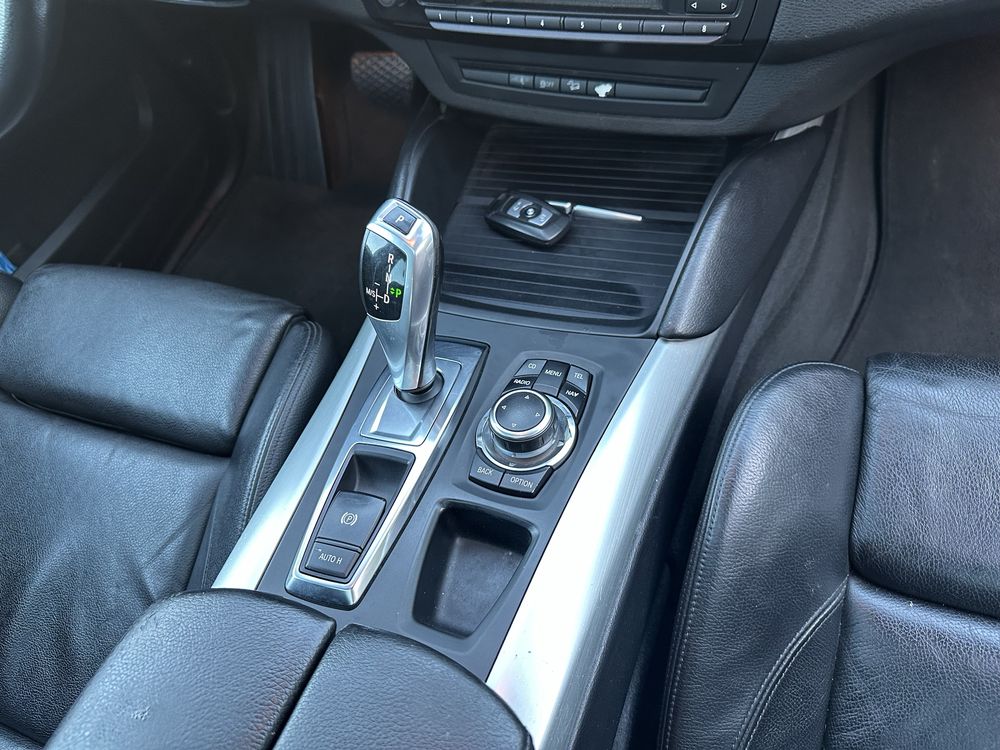 Bmw X6 3.0 D o singura turbina