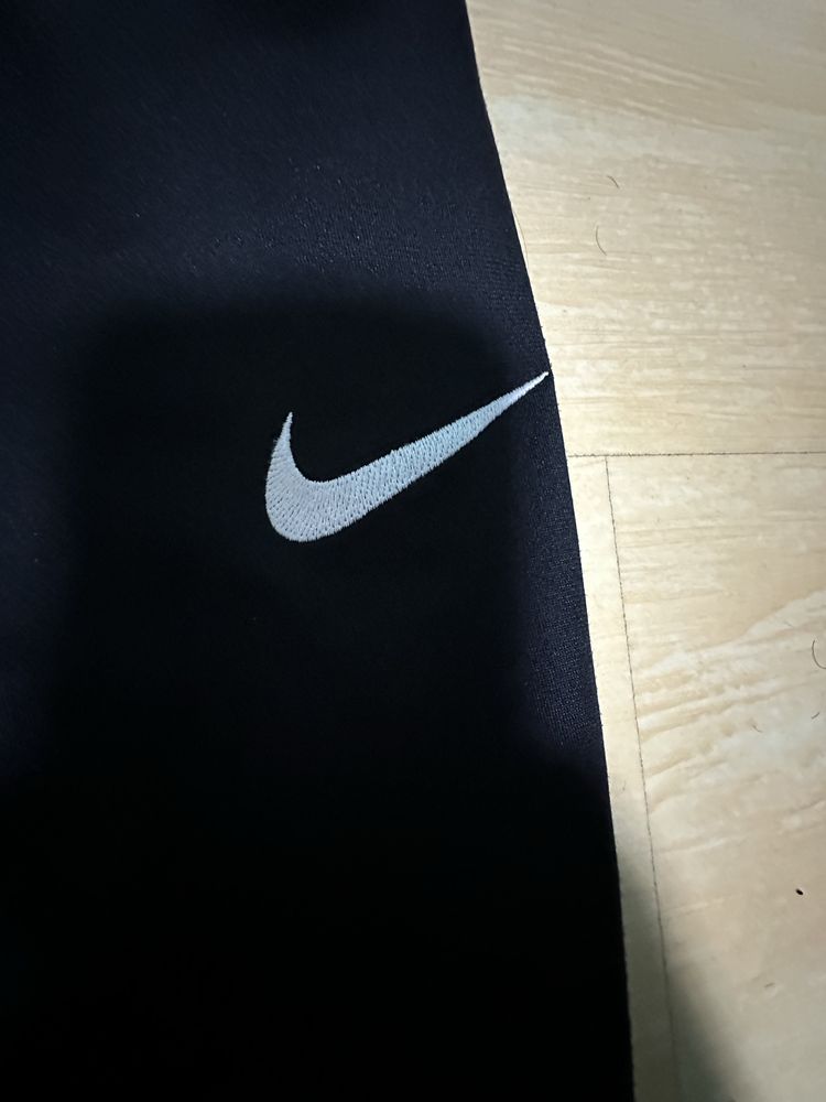 Nike анцунг черен S