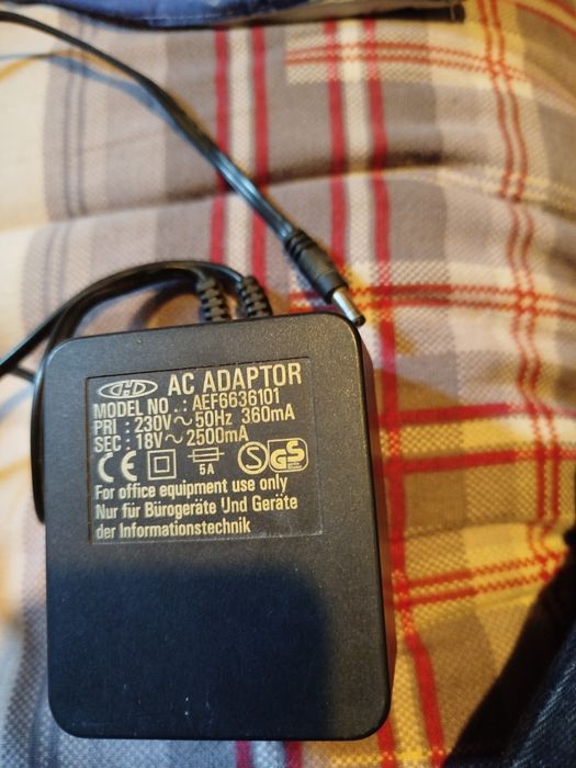 Alimentator 18 vac/2,5 A made in Germany