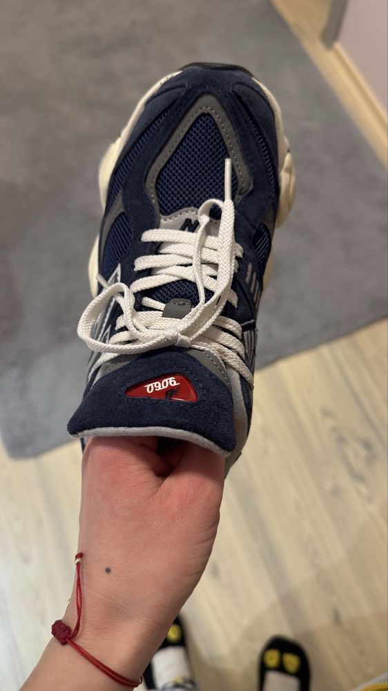 New Balance 9060