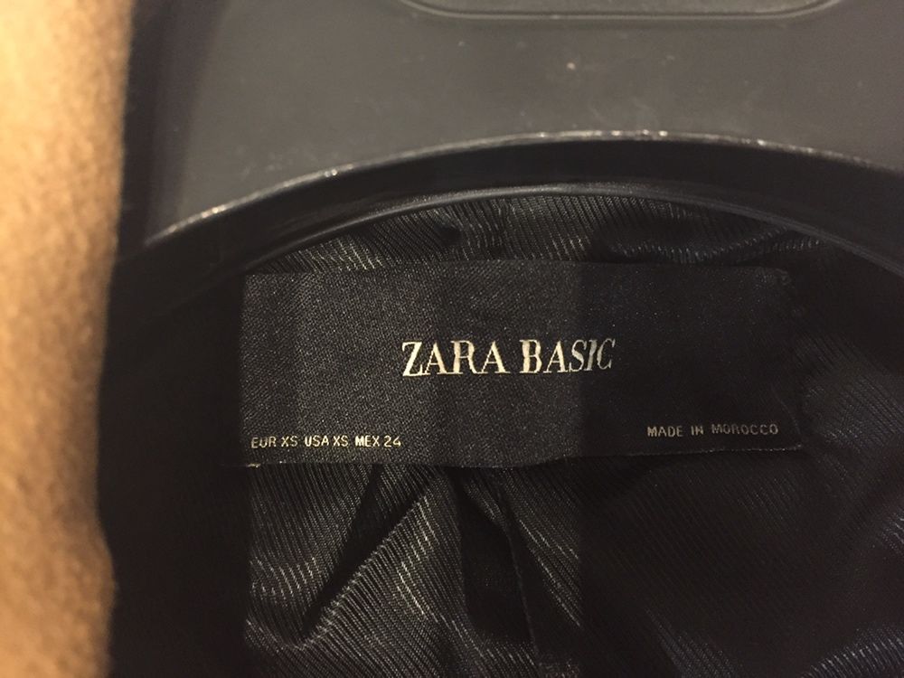 ZARA дамско палто