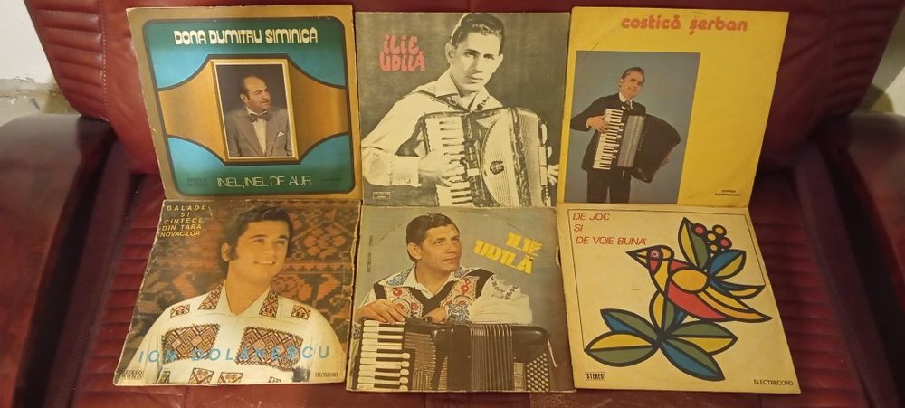 Rezervate Vand  lot discuri vinil Pop ,folk,rock,populara