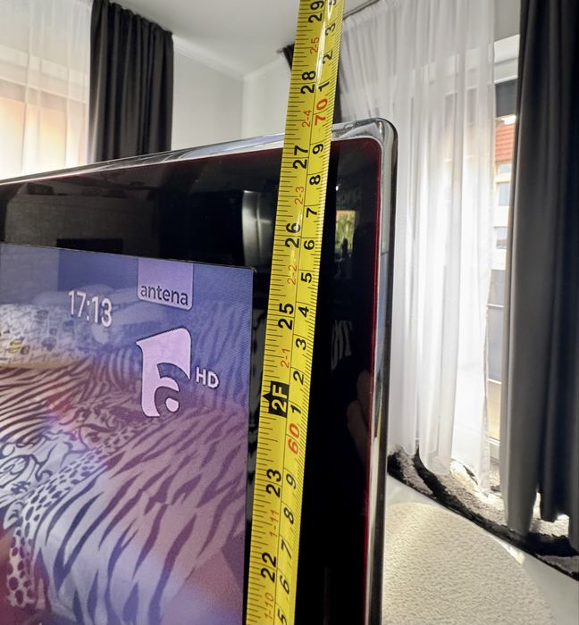 TV-LCD Samsung 116,80 cm (46”)