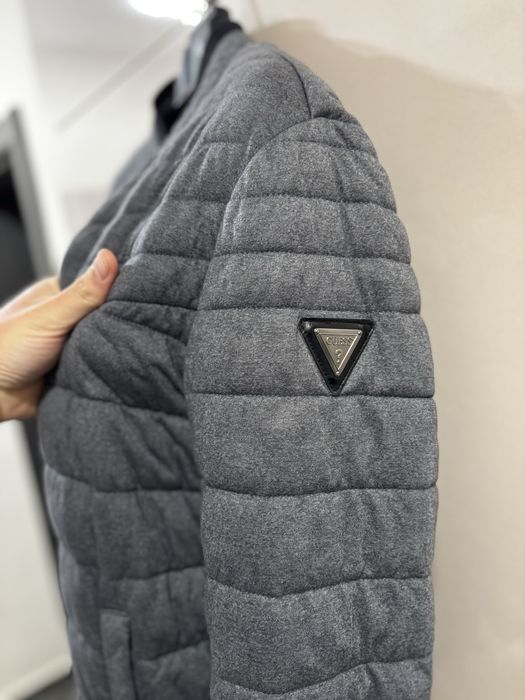 Яке GUESS мъжко пух