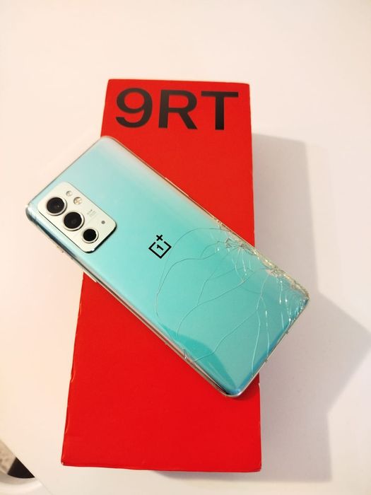 Продам OnePlus 9RT