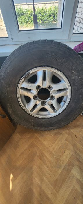 Резина с диском на крузак или лексус