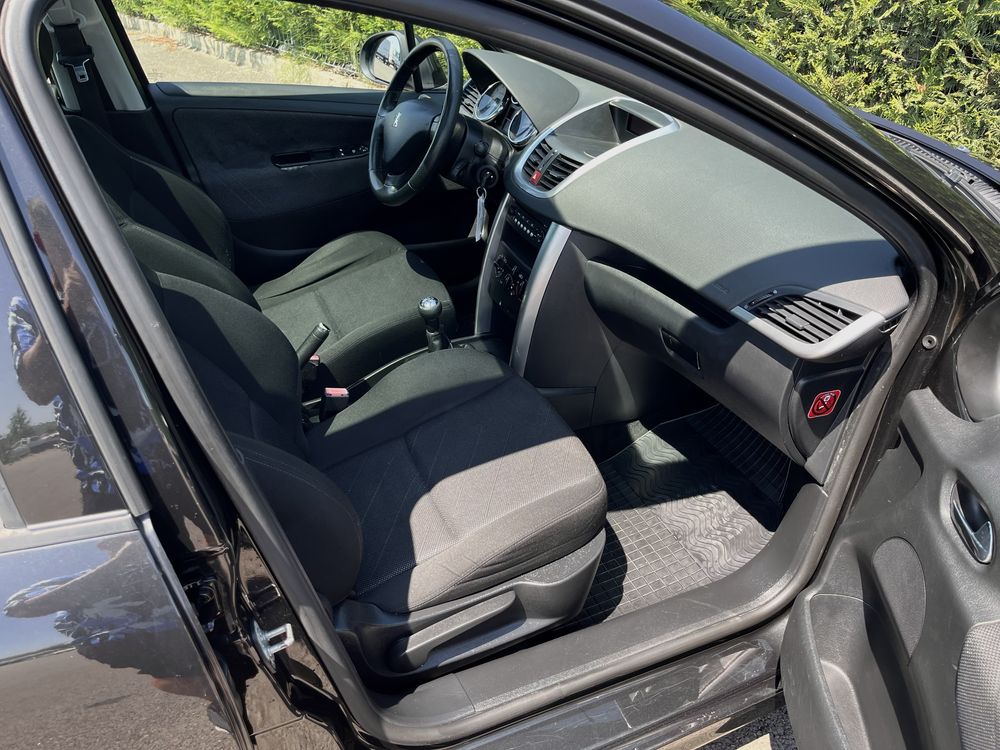 Peugeot 207 1.6 VTi 120CP | AC funcțional | Acte Olanda COC