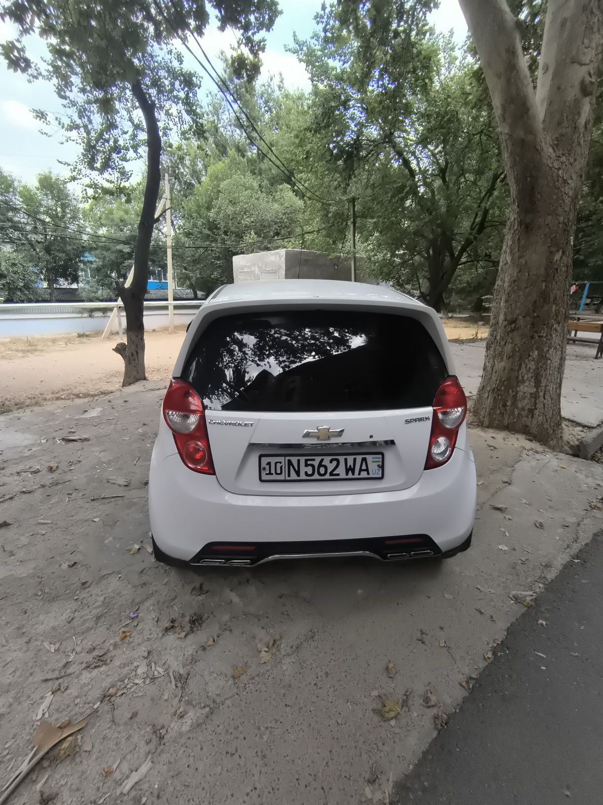 Spark sotiladi..
