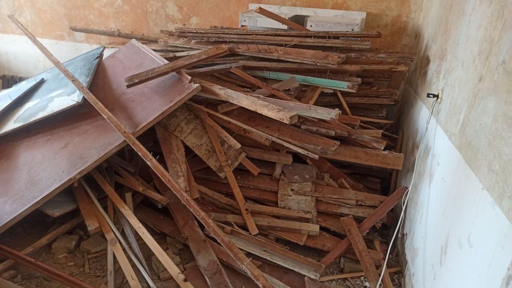 Taxta olamiz qimmat narxlarda