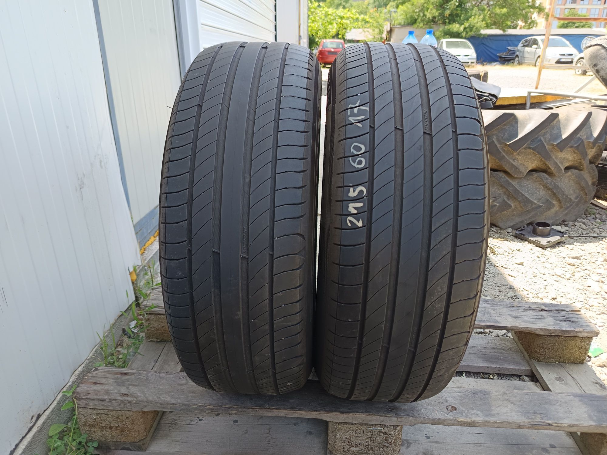 215 60 R 17 MICHELIN Дот 3721