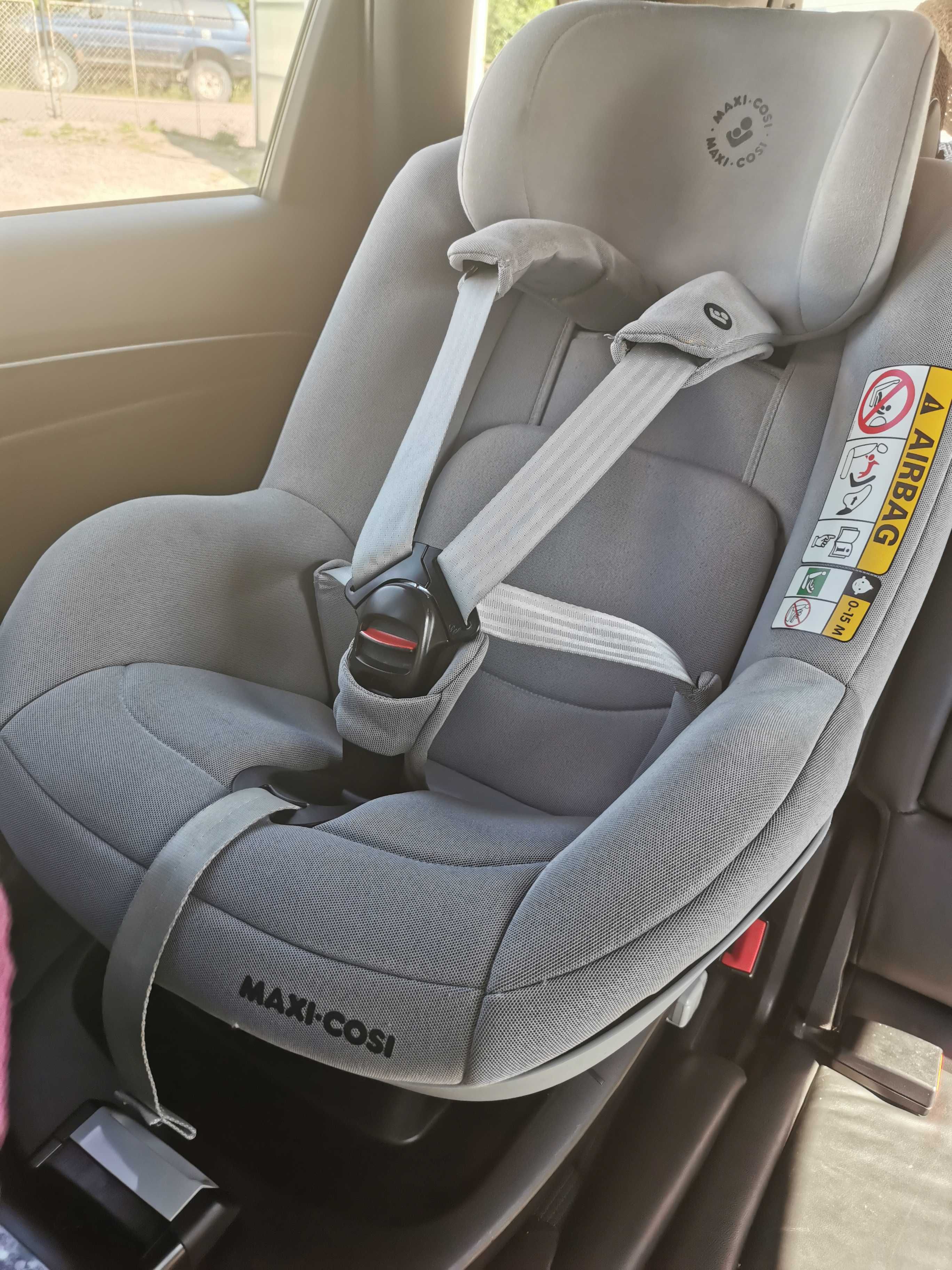 Стол за кола Maxi-Cosi Pearl Pro i-Size с база 2WayFix