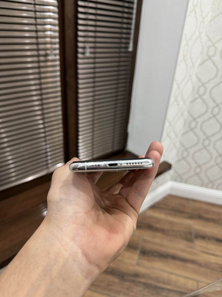 iPhone 11 Pro silver / Айфон 11 Про серебро