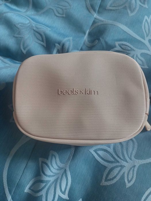 Слушалки Beats Ким Кардашян