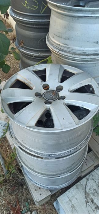 Genți audi aliaj r 16