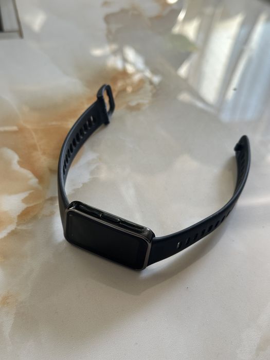 Huawei Band 9 в отлично състояние