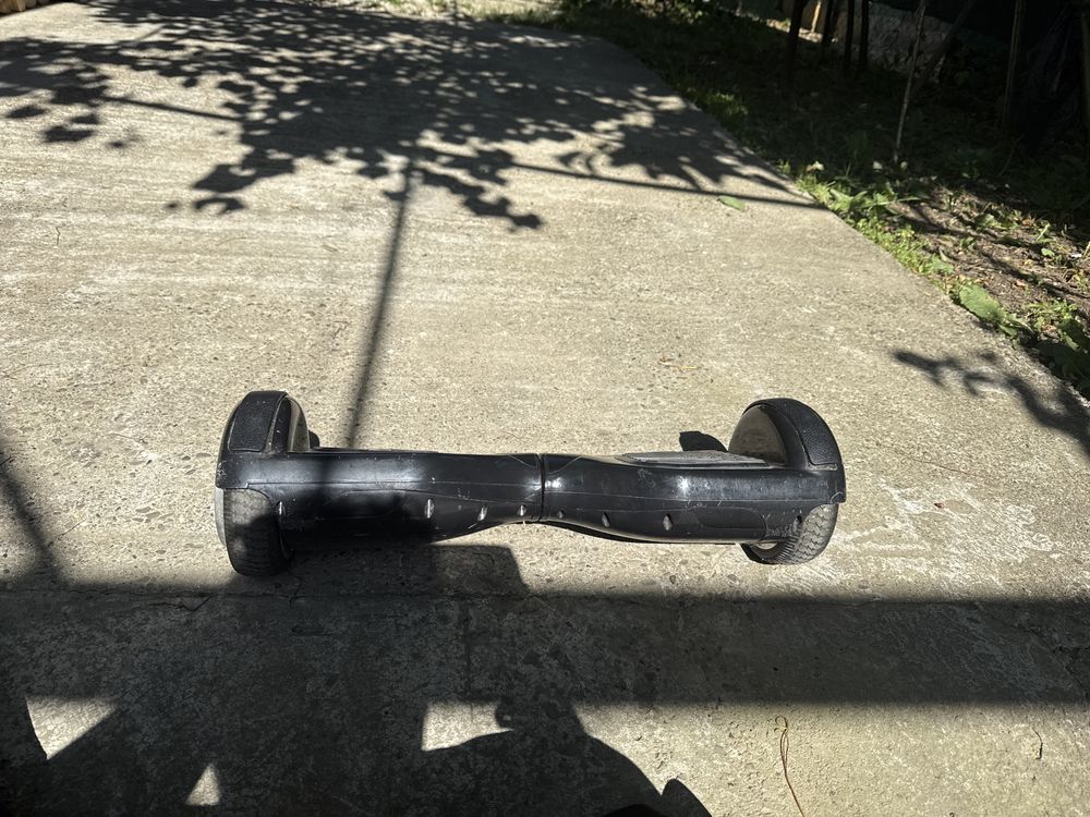 Vând hoverboard fhnctionabil in sare perfecta