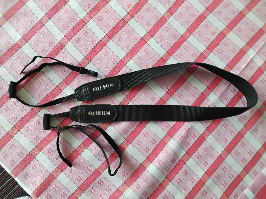 Продам ремень для фотоаппарата.