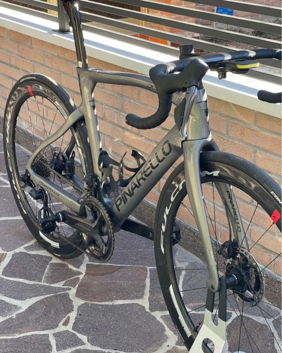 Карбонов велосипед PINARELLO DOGMA F12,Ultegra di2-12V.Fulcrum 55.