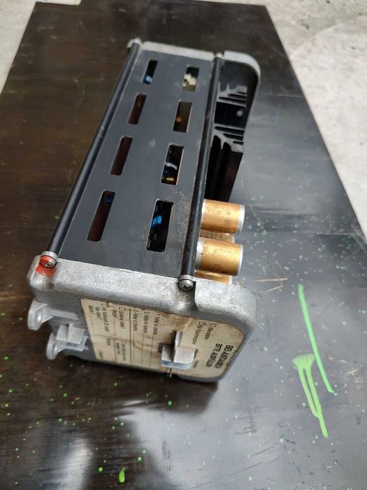 calculator vintage industrial embedded Z80 microprocesor 8080