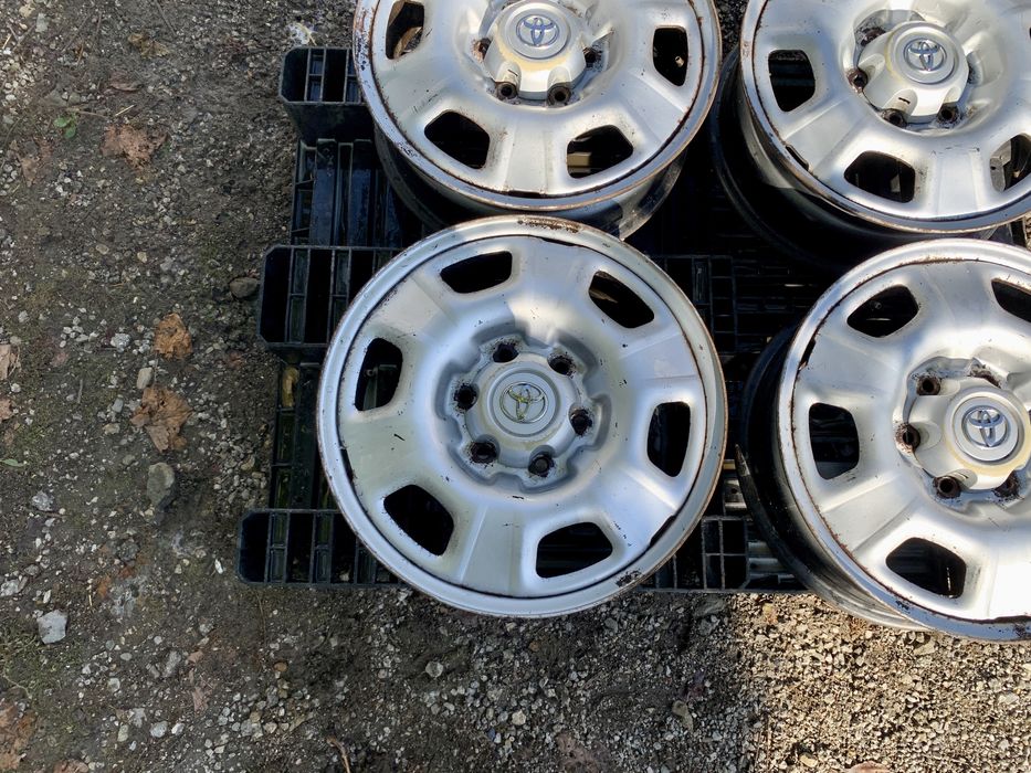 4бр.Оригинални ДЖАНТИ+КАПАЧКИ 17" 6x139.7 за Toyota Hilux,Land Cruiser