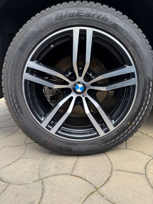 BMW X6 M50D 381CP