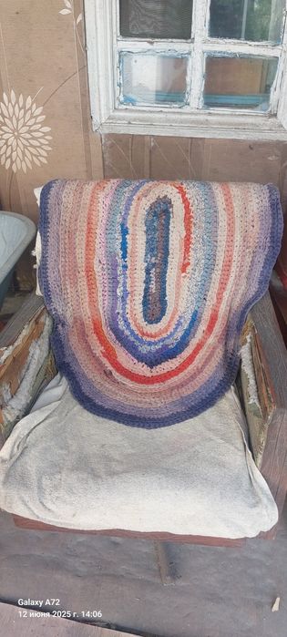 Продам кресло на одной ножке