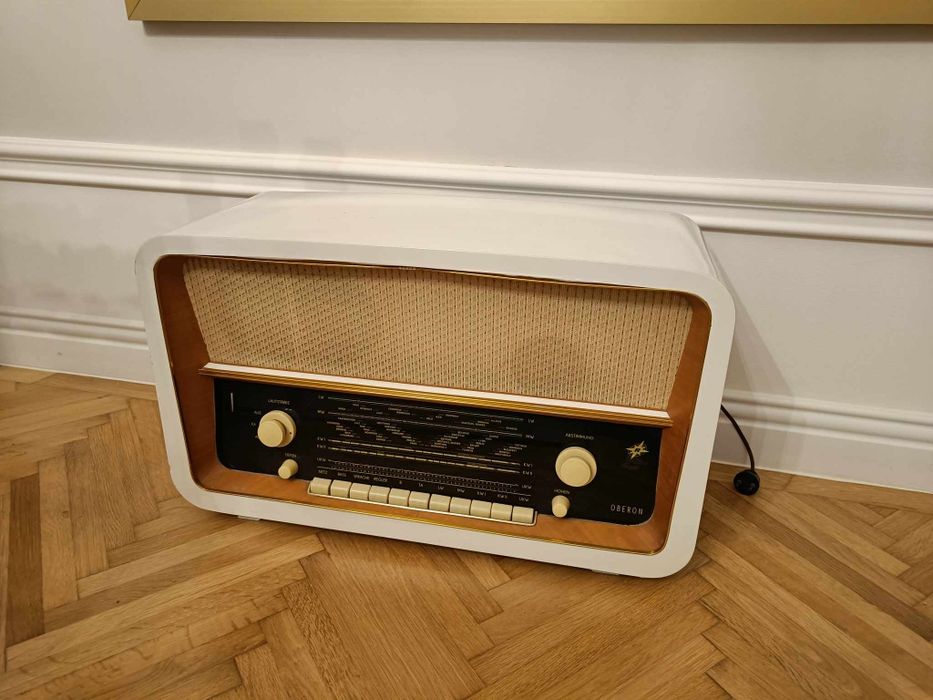 Radio Oberon functional