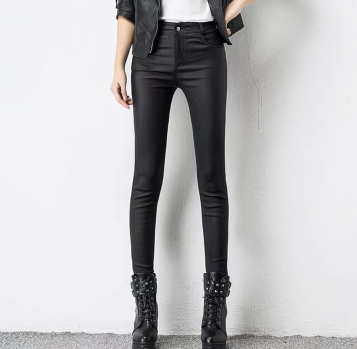 Штаны теплые новые на осень 11 мкр