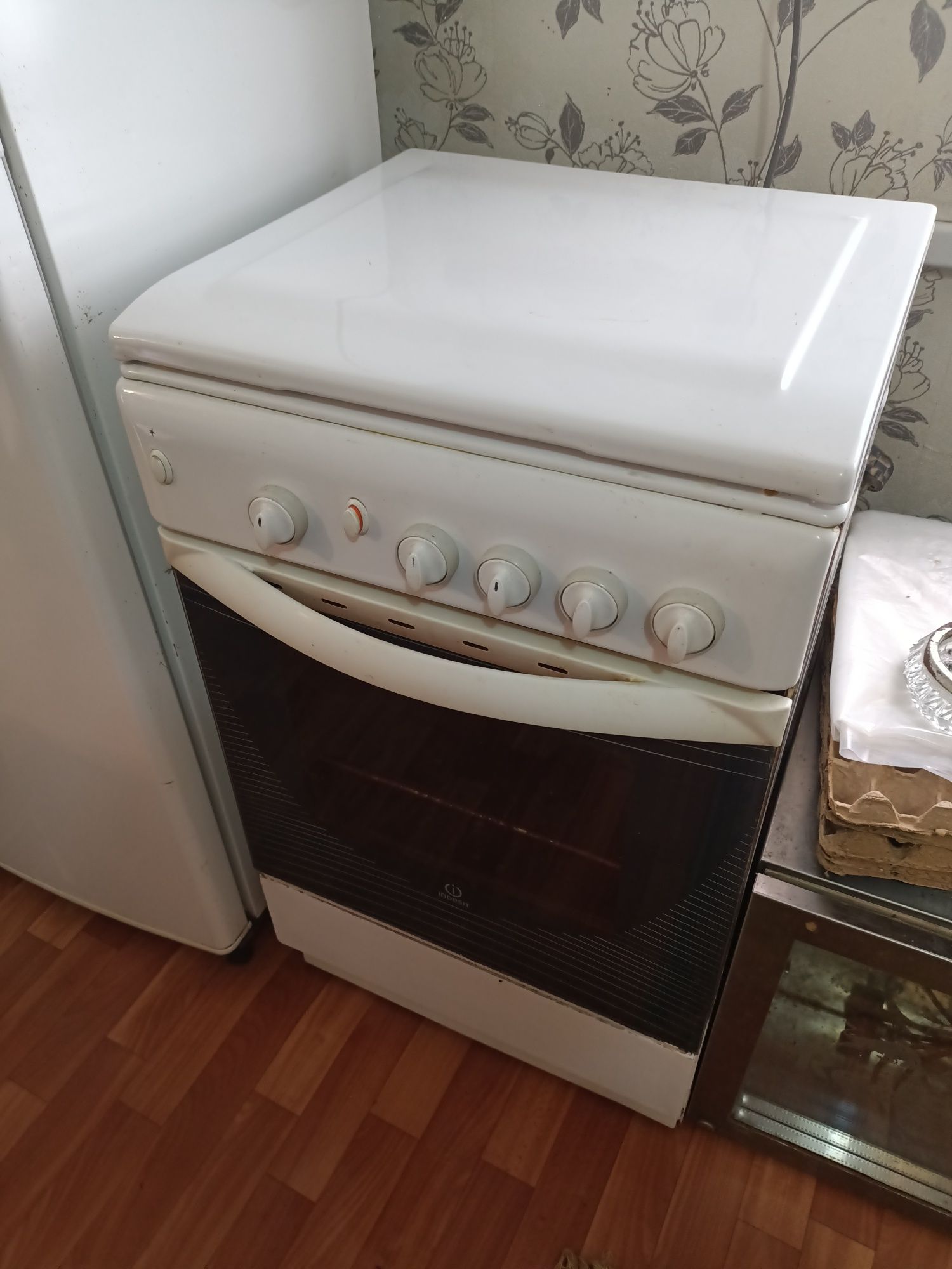 Газплита Indesit