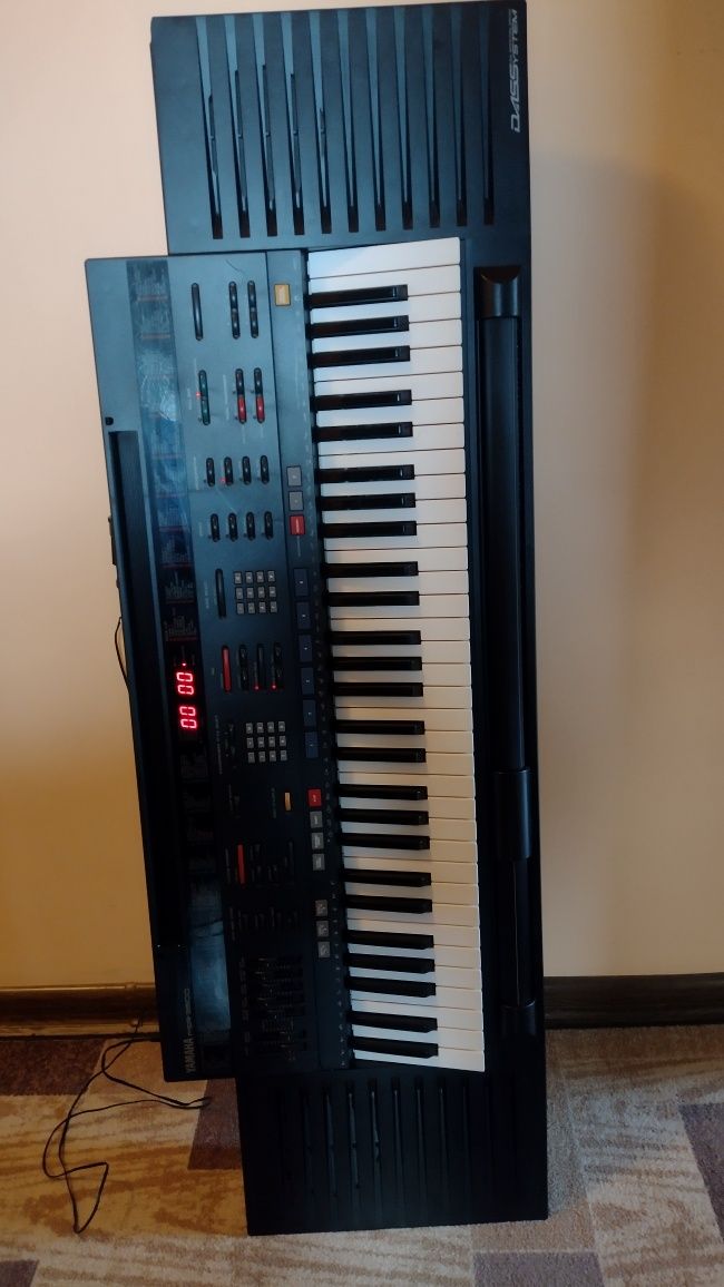 Синтезатор Yamaha PSR-3500