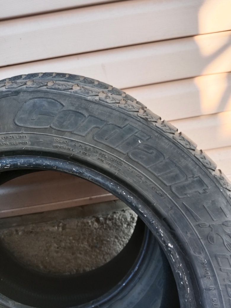 Продам автошины 215/60R16