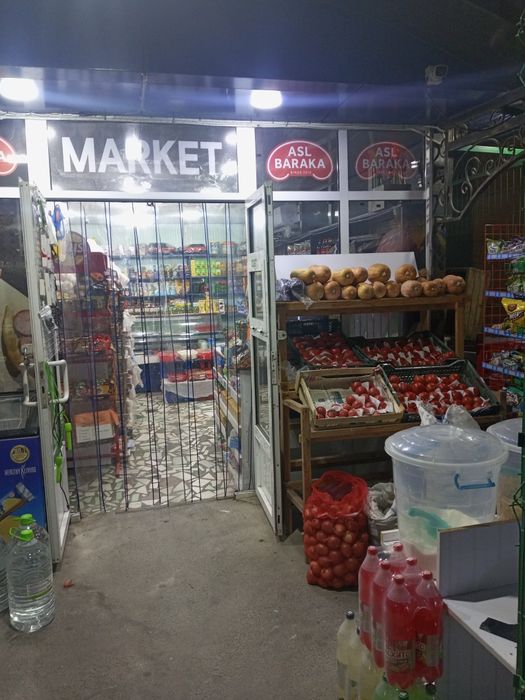 oziq ovqat doʻkoni sotiladi